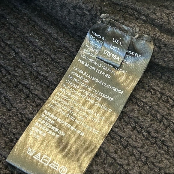 Urban Outfitters Black Turtleneck Sweater Large - Picture 9 of 10